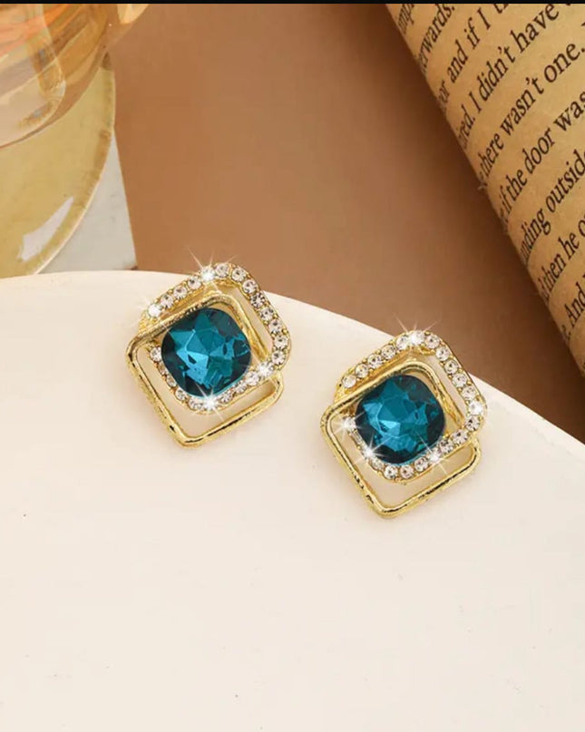 Blue crystal white diamond earnings