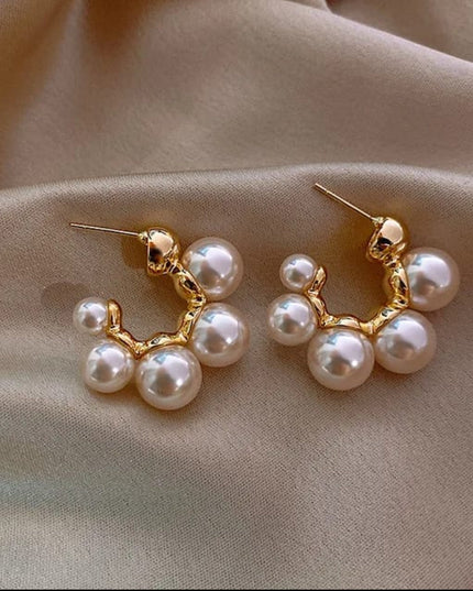 Pearl round shape earnings